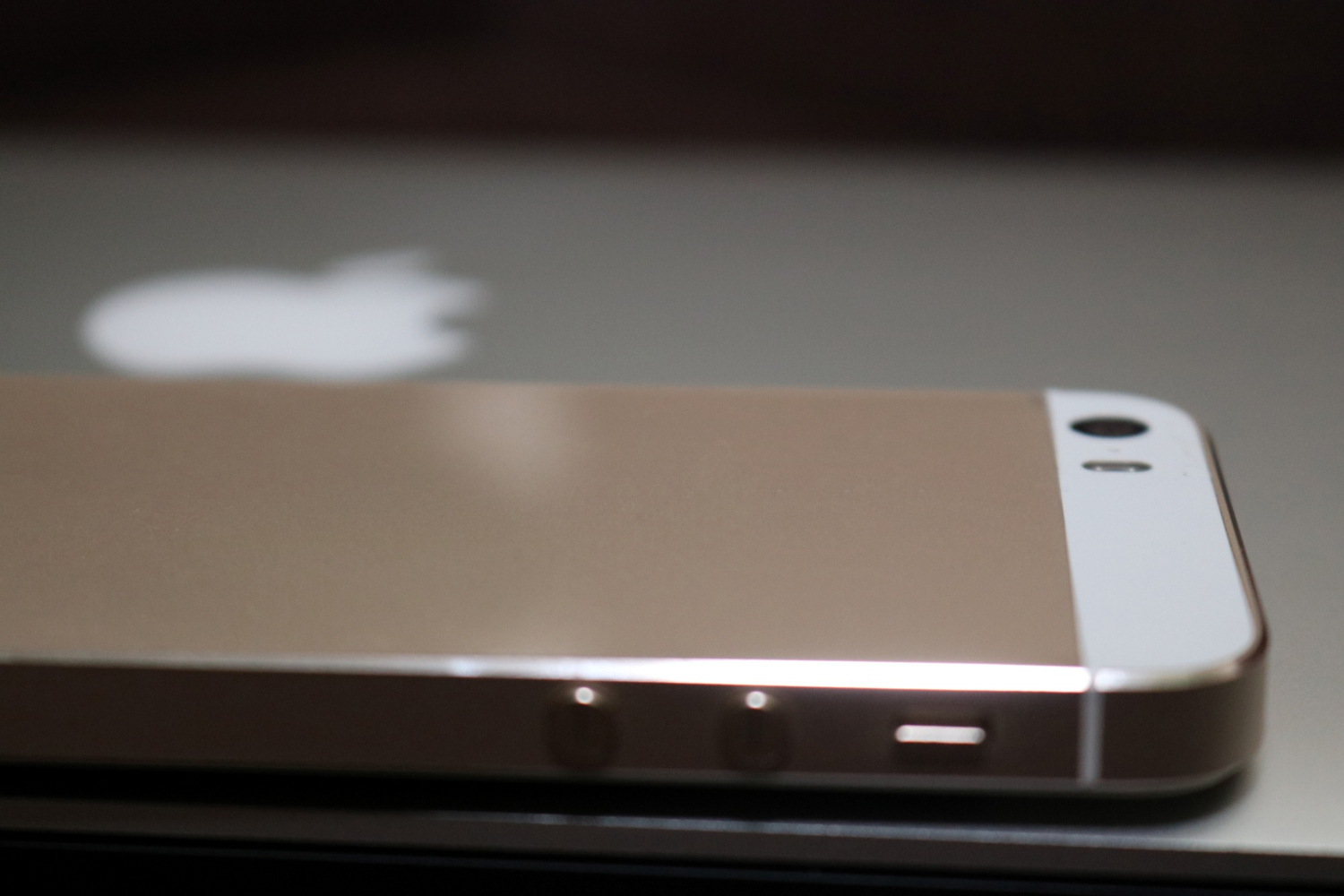 Jak vybrat perfektní tvrzené sklo pro maximální ochranu vašeho telefonu